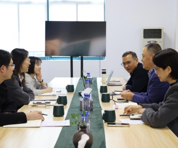 关切关切落实处，政企同心谋发展